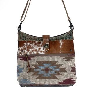 Purse / Crossbody bag